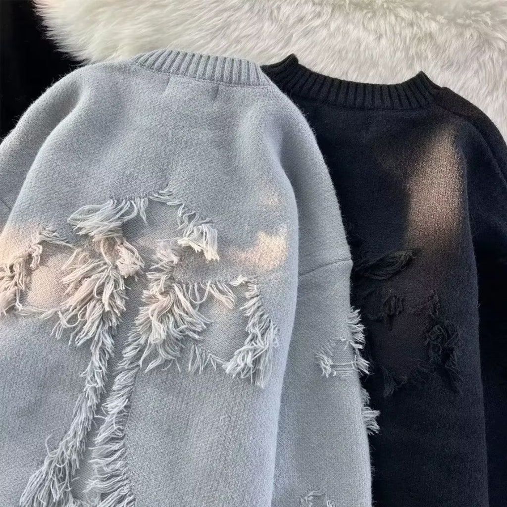 Round-neck knit sweater