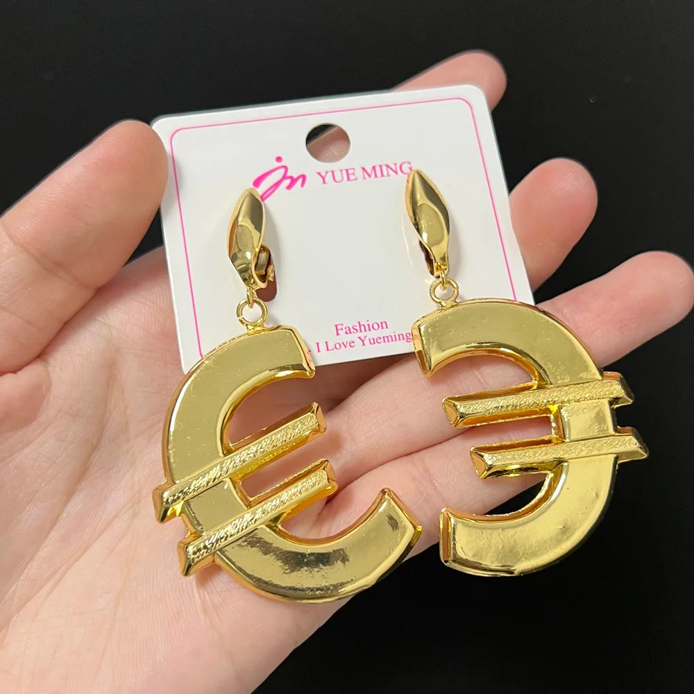 Ladies' Fashion Jewelry Set Necklace Earrings and Pendant Set Wedding Party Gift Fashion Accessories