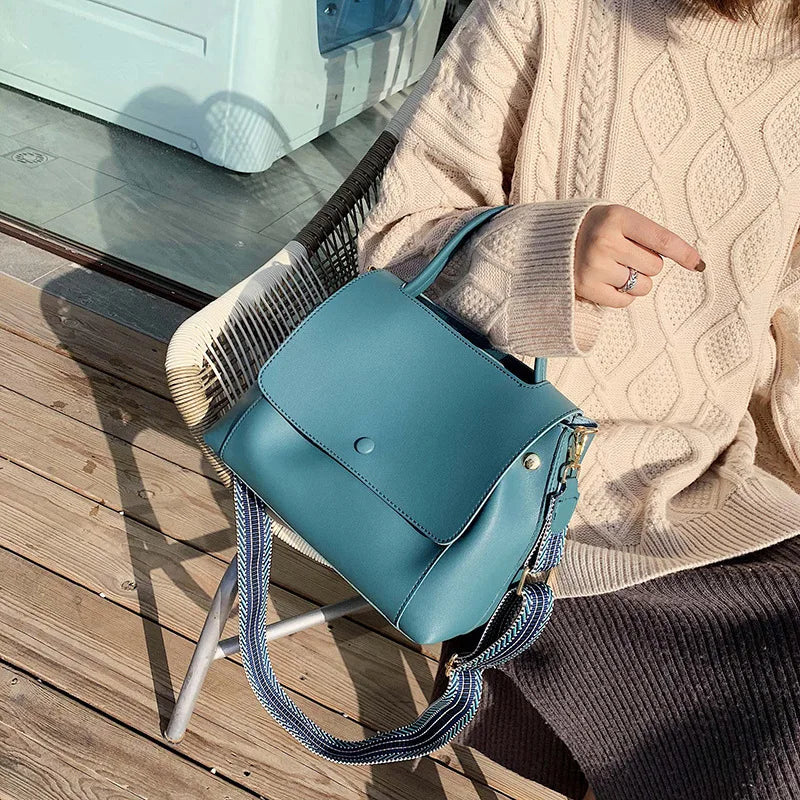 Fashion PU Leather Women Handbag High Capacity 2024 Winter Solid Color Female Shoulder Crossbody Bag Travel Lady Totes Blue