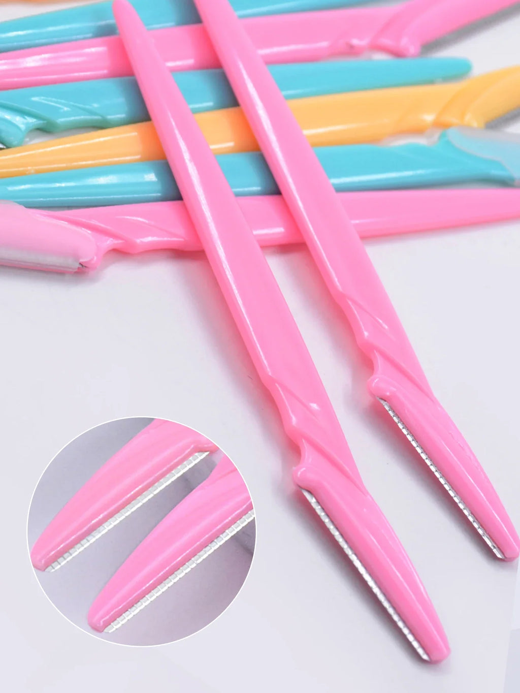 10/30/40Pcs Eyebrow Razor Facial Razor for Women Multipurpose Exfoliating Dermaplaning Tools with Precision Cover Safety Beauty