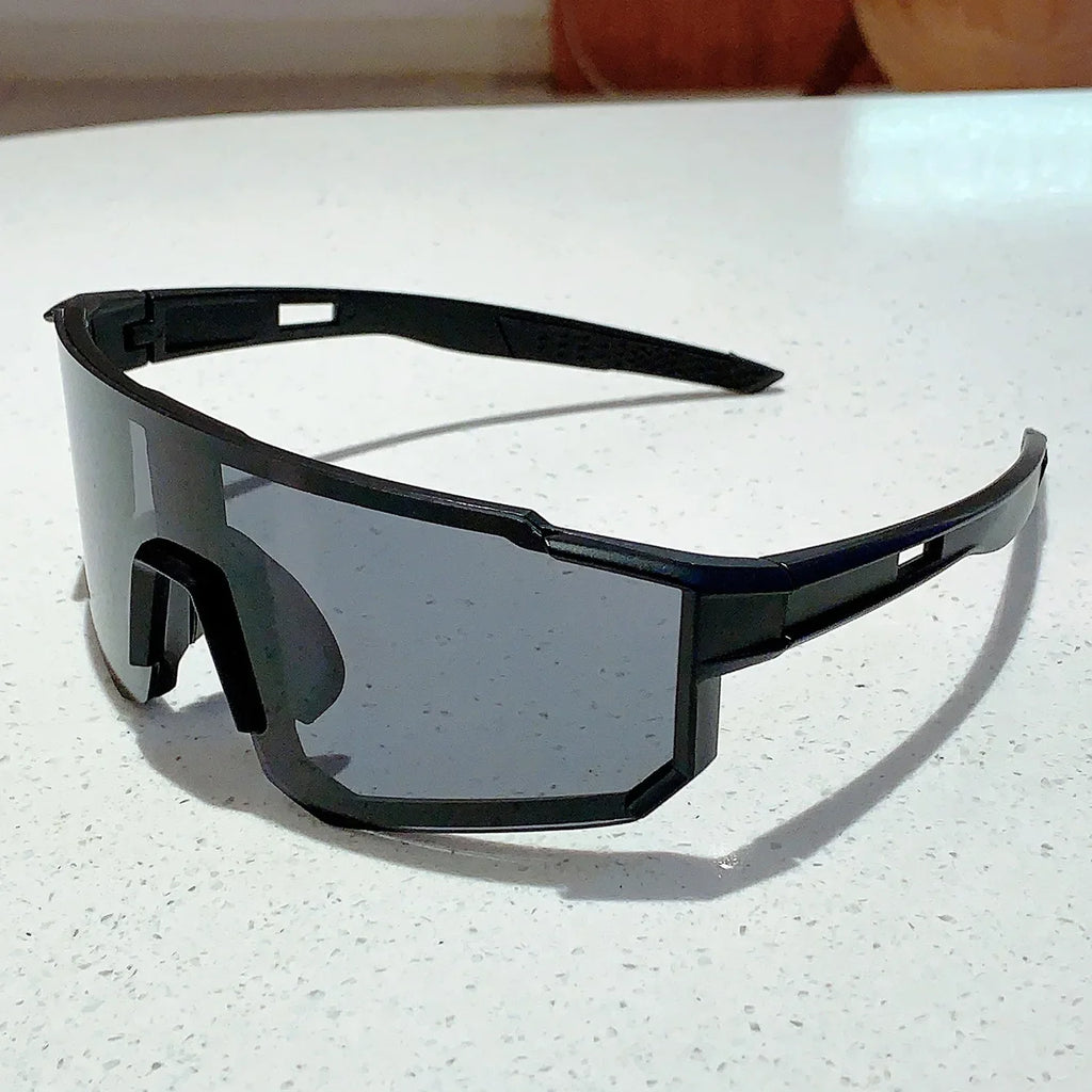 Outdoor Sports Sunglasses for Men Lightweight Oversized Male Shades Cycling Driving Fishing Fashion Mirror Sun Glasses Women