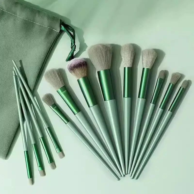 13 Pcs Professional Makeup Brush Set with Accessories for Combination Skin Soft Brushes Suitable for Beginners Beauty Kit