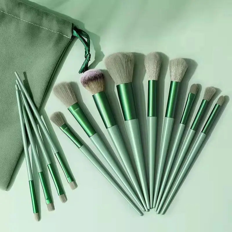 13 Pcs Professional Makeup Brush Set with Accessories for Combination Skin Soft Brushes Suitable for Beginners Beauty Kit