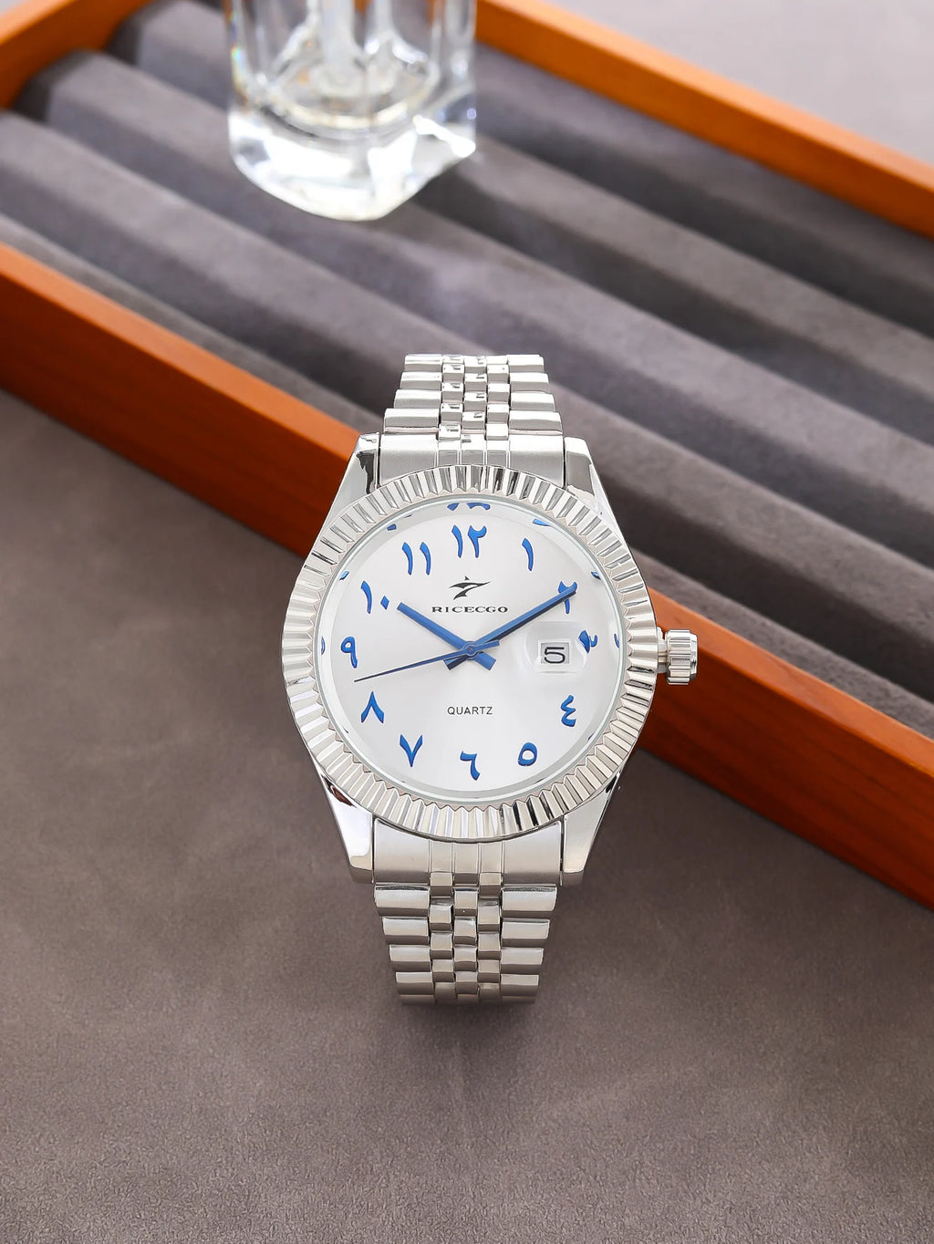 Fashion Men's Watches Date High-end Luxury Casual Sport Clock Classic Business Quartz Male Stainless Steel Wristwatches